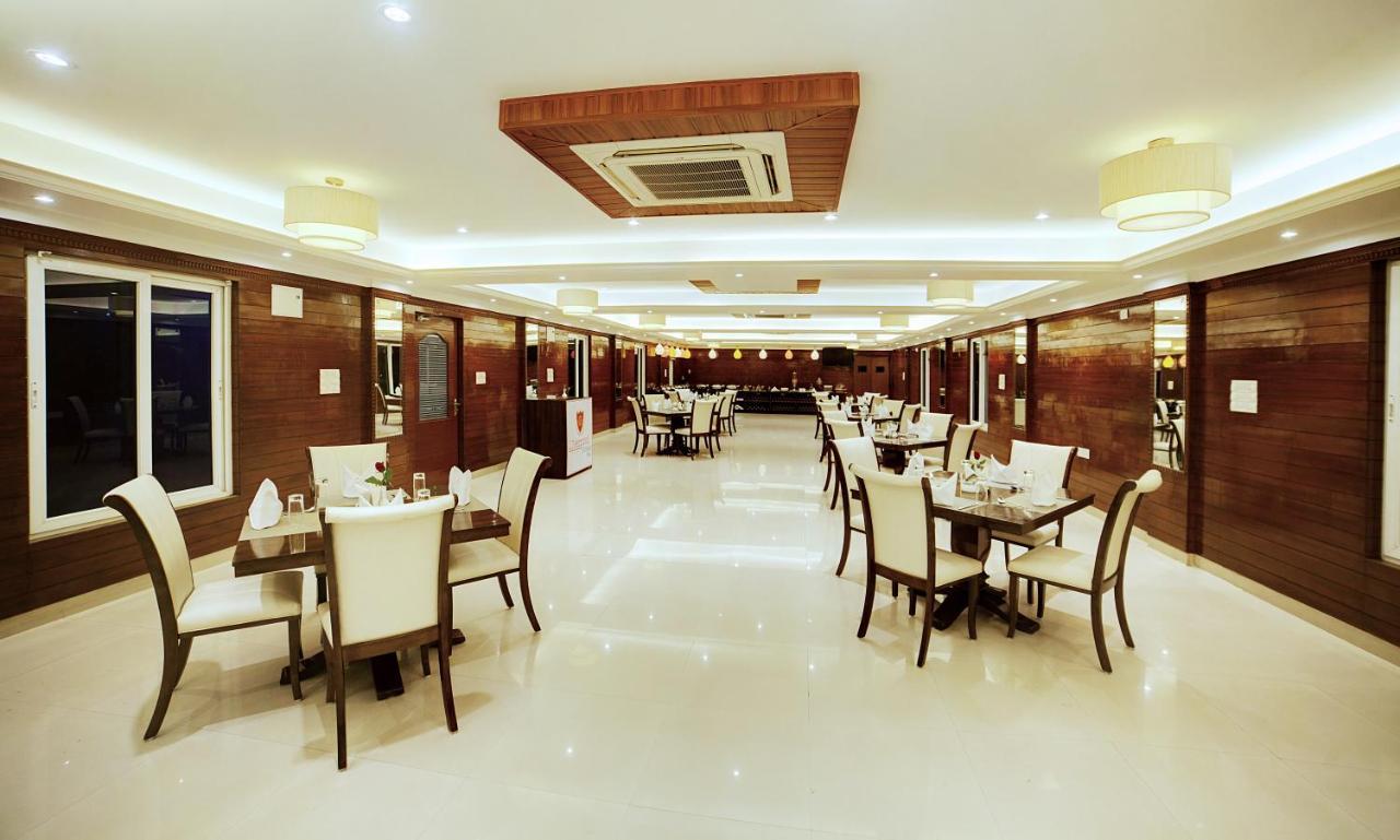 The Liverpool Blue Hotels Bangalore Eksteriør billede